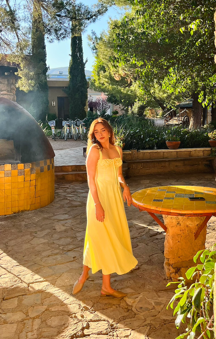 Vineyard Look! 🍷